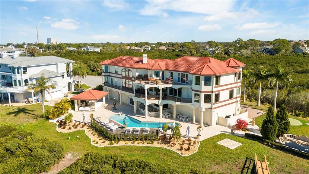 En Venta: $5,100,000 (6 camas, 5 baños, 6595 Pies cuadrados)