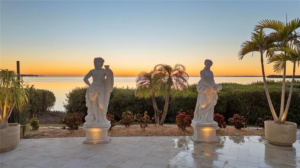 En Venta: $5,100,000 (6 camas, 5 baños, 6595 Pies cuadrados)