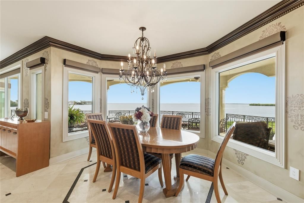 En Venta: $5,100,000 (6 camas, 5 baños, 6595 Pies cuadrados)