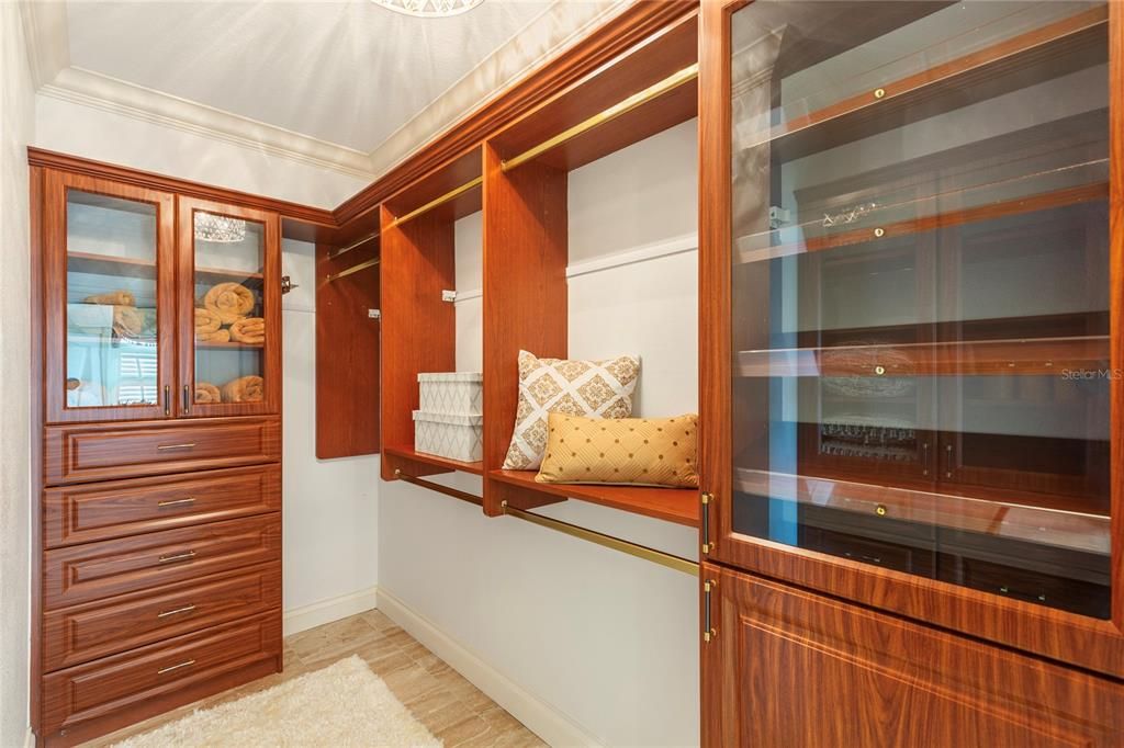 En Venta: $5,100,000 (6 camas, 5 baños, 6595 Pies cuadrados)