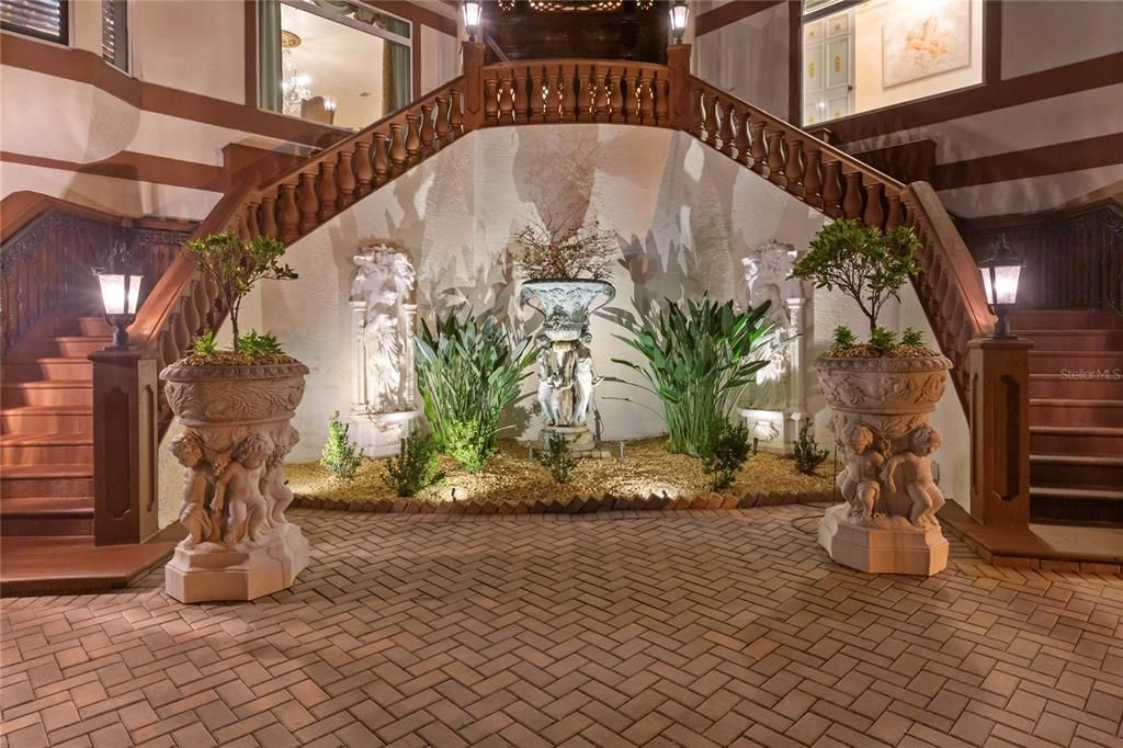 En Venta: $5,100,000 (6 camas, 5 baños, 6595 Pies cuadrados)