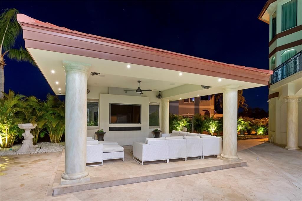 En Venta: $5,100,000 (6 camas, 5 baños, 6595 Pies cuadrados)