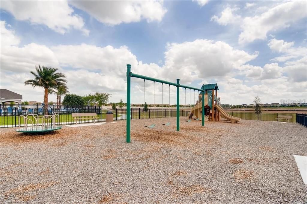 For Sale: $297,000 (3 beds, 2 baths, 1530 Square Feet)