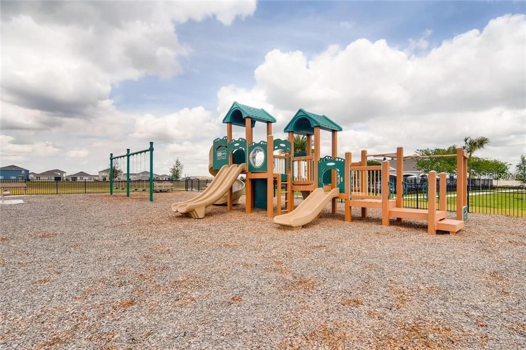 For Sale: $297,000 (3 beds, 2 baths, 1530 Square Feet)