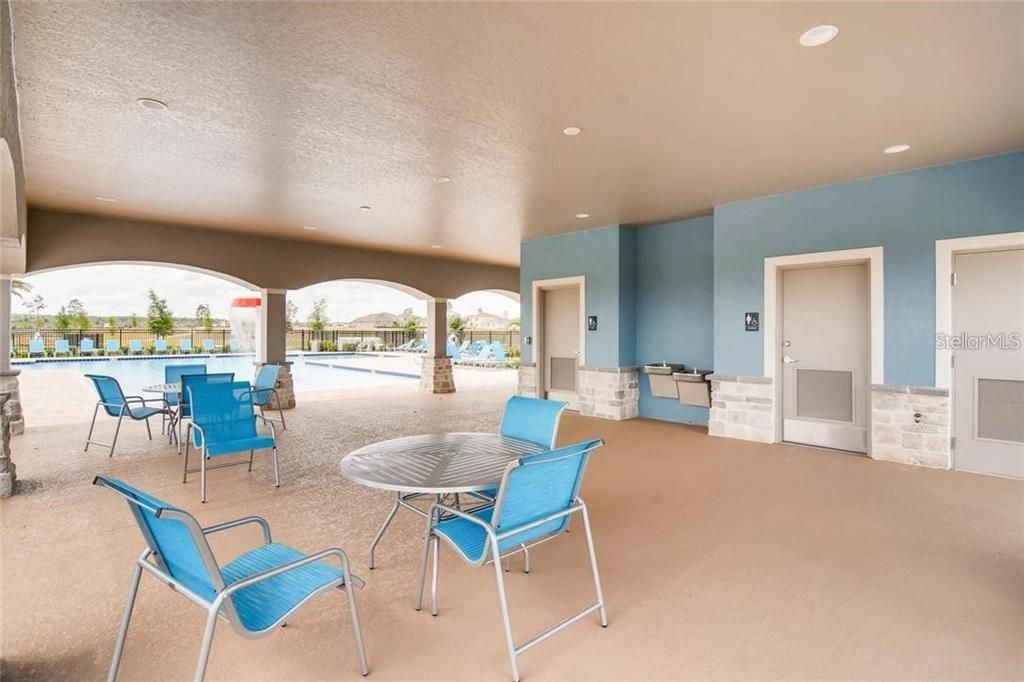 For Sale: $297,000 (3 beds, 2 baths, 1530 Square Feet)
