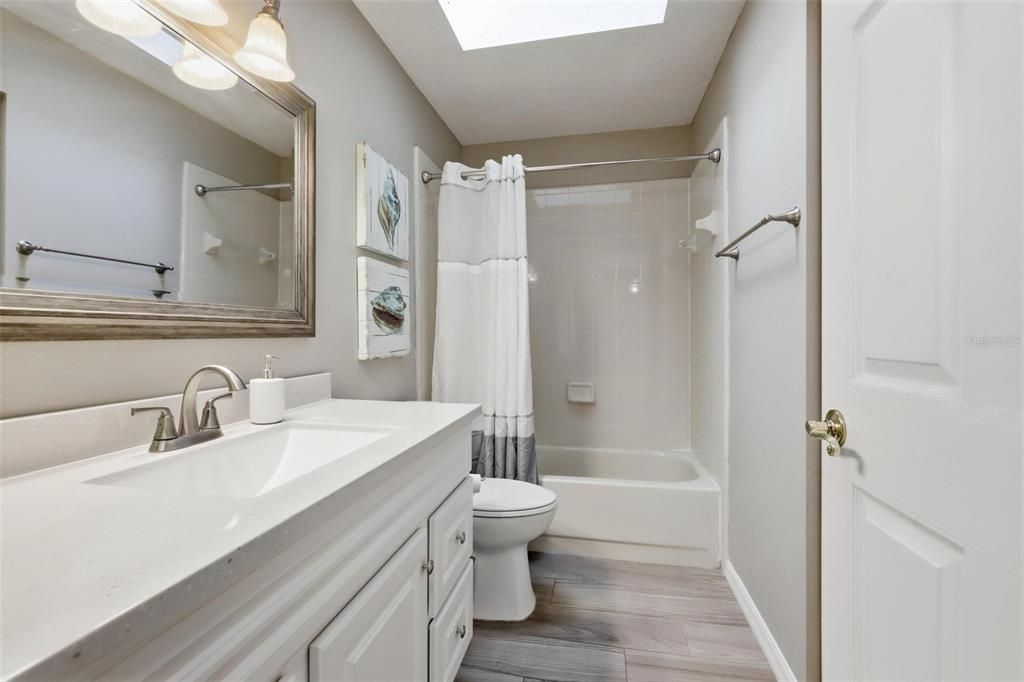 For Sale: $360,000 (3 beds, 2 baths, 1380 Square Feet)