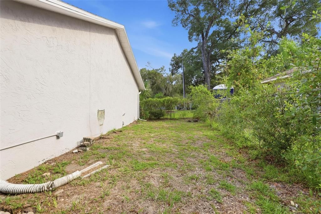 For Sale: $360,000 (3 beds, 2 baths, 1380 Square Feet)