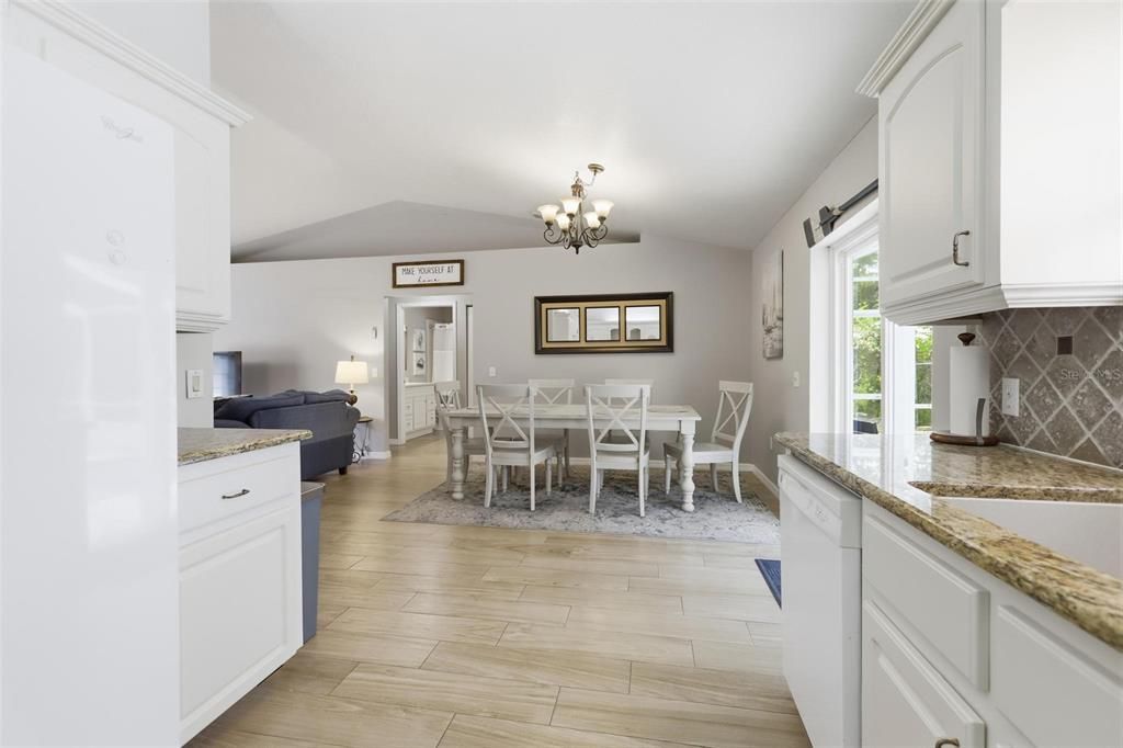 For Sale: $360,000 (3 beds, 2 baths, 1380 Square Feet)