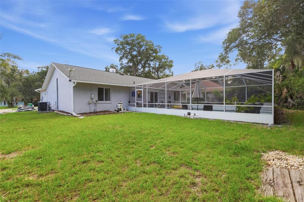 For Sale: $360,000 (3 beds, 2 baths, 1380 Square Feet)