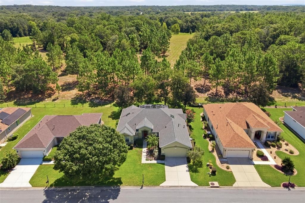 For Sale: $349,000 (2 beds, 2 baths, 2121 Square Feet)