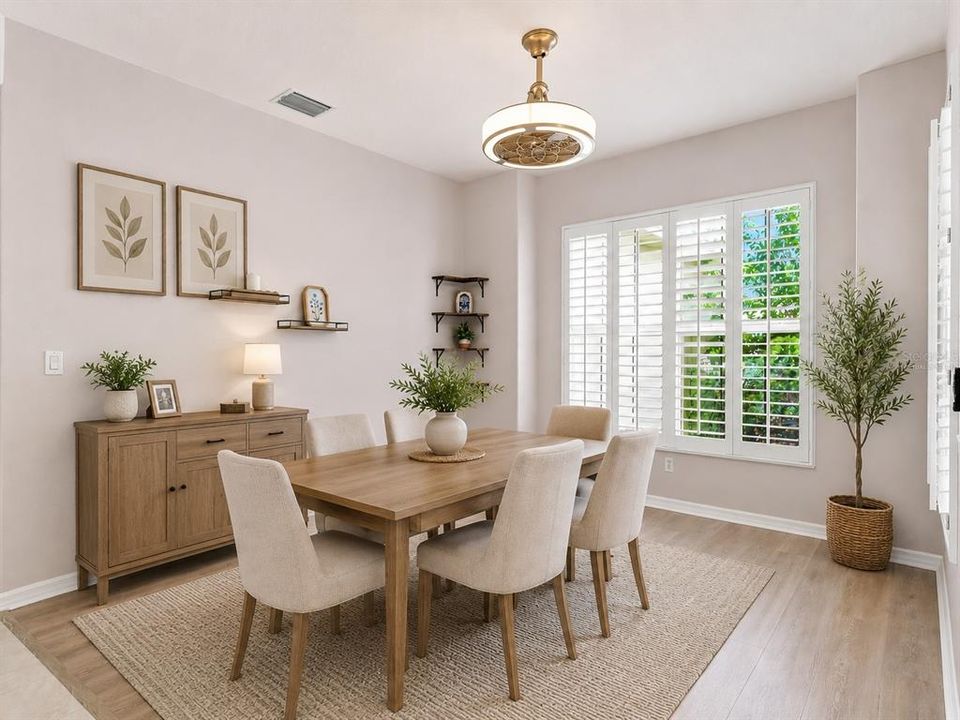 For Sale: $349,000 (2 beds, 2 baths, 2121 Square Feet)