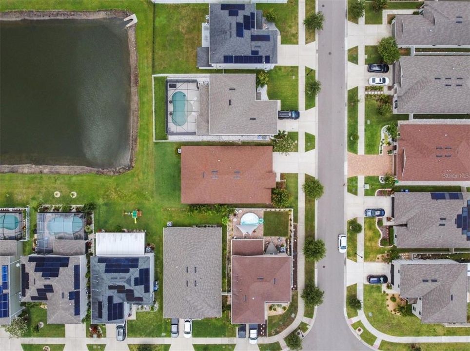 For Rent: $2,900 (4 beds, 2 baths, 1978 Square Feet)