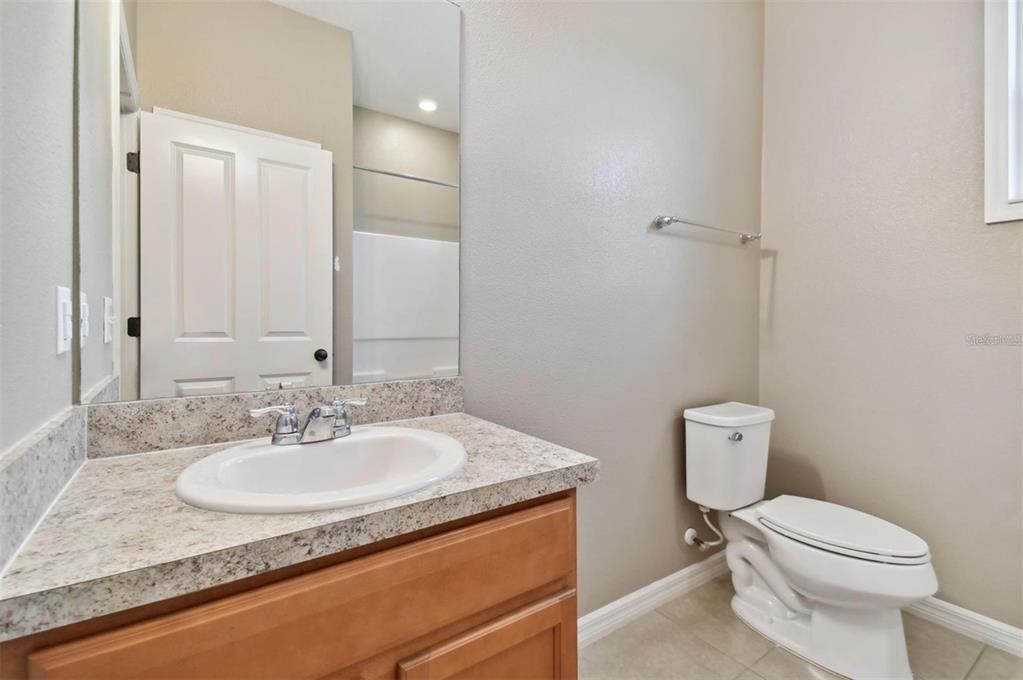 For Rent: $2,900 (4 beds, 2 baths, 1978 Square Feet)