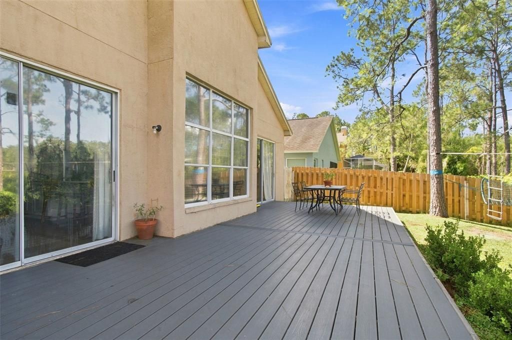 For Sale: $529,000 (4 beds, 2 baths, 2299 Square Feet)