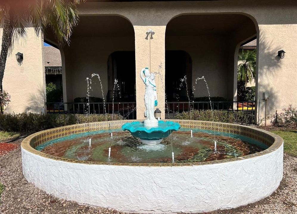 For Rent: $1,400 (2 beds, 1 baths, 1010 Square Feet)