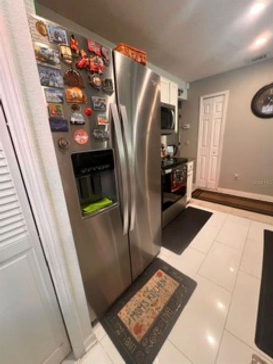 For Sale: $218,000 (3 beds, 2 baths, 1151 Square Feet)