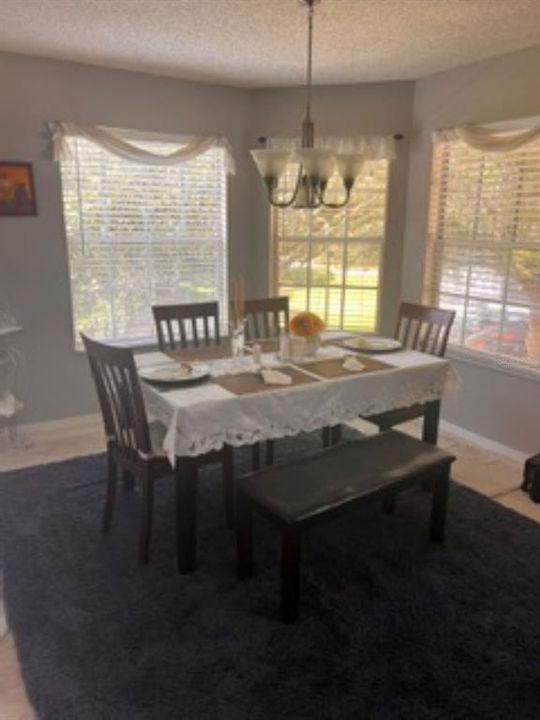 For Sale: $218,000 (3 beds, 2 baths, 1151 Square Feet)