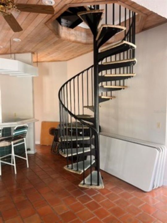 For Sale: $218,000 (3 beds, 2 baths, 1151 Square Feet)