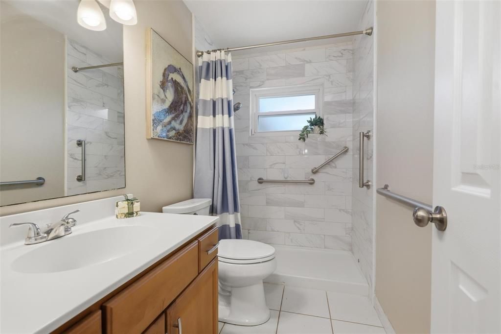 For Sale: $365,000 (3 beds, 2 baths, 1606 Square Feet)