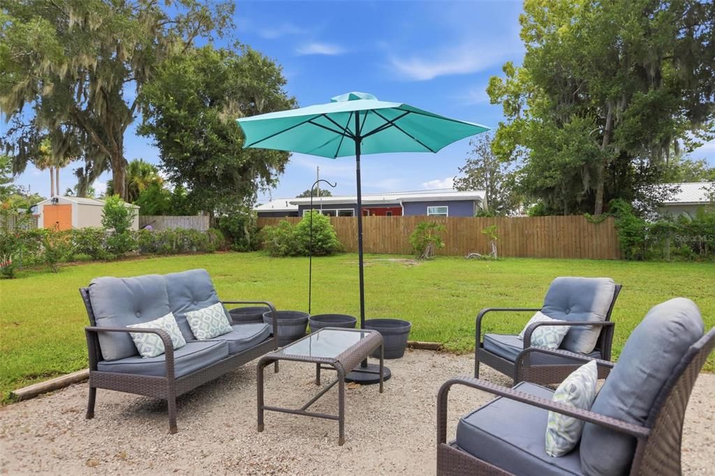 For Sale: $365,000 (3 beds, 2 baths, 1606 Square Feet)