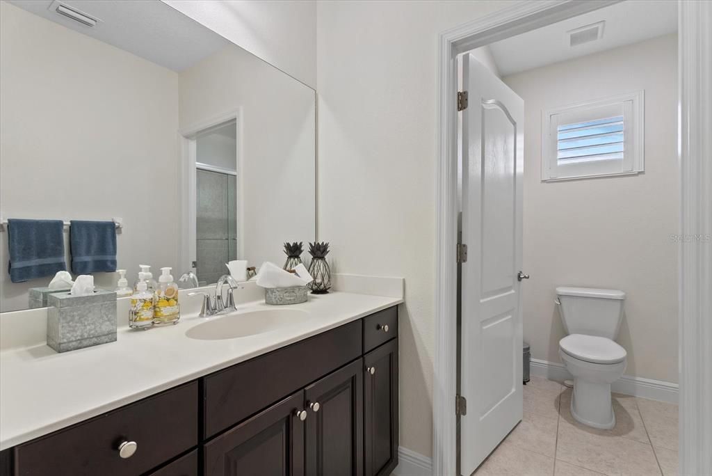 For Sale: $775,000 (4 beds, 2 baths, 2600 Square Feet)
