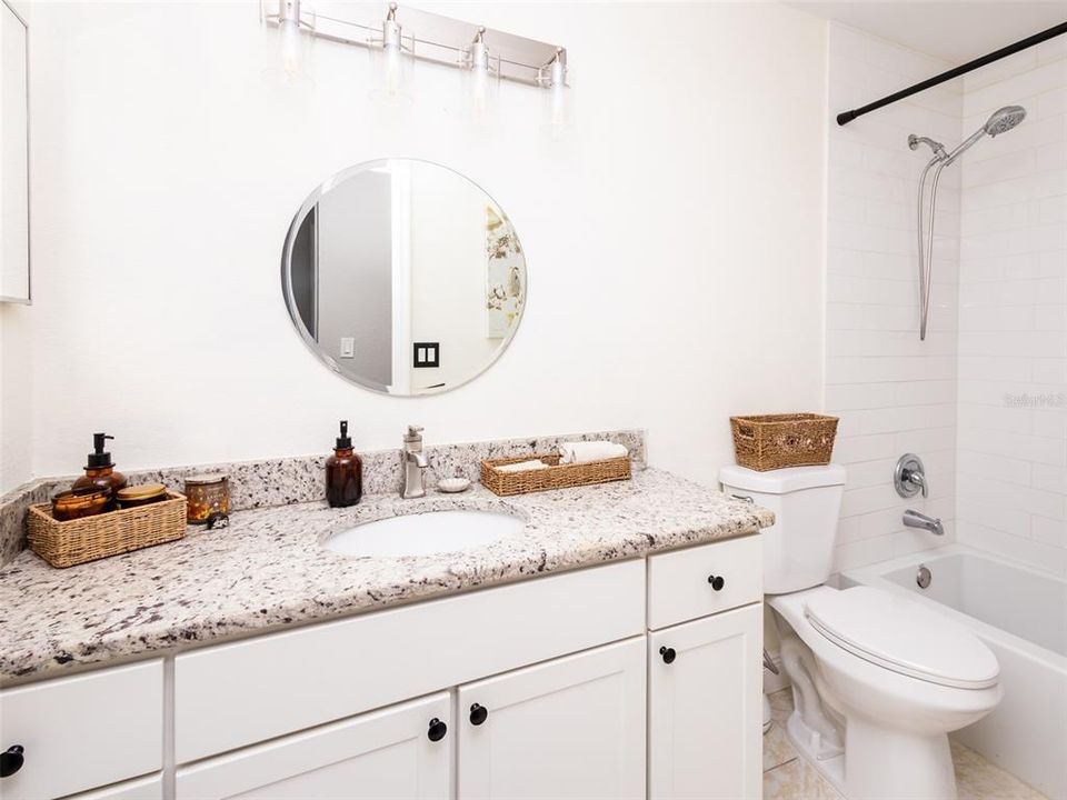 For Sale: $475,000 (4 beds, 2 baths, 1979 Square Feet)
