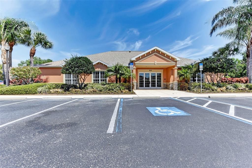 For Rent: $2,700 (3 beds, 2 baths, 1381 Square Feet)