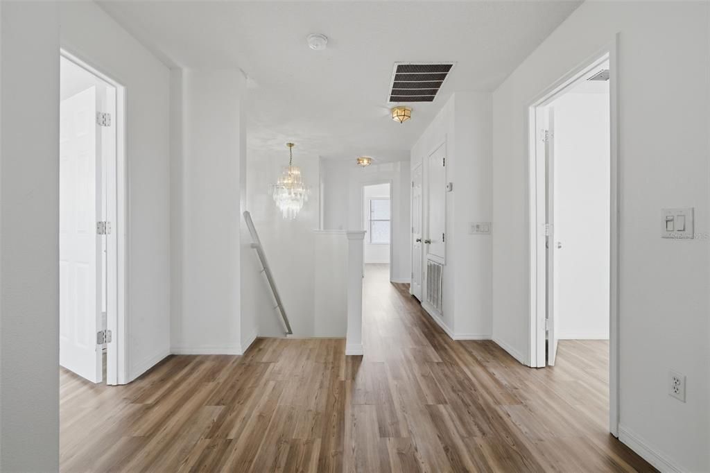 На продажу: $449,999 (3 спален, 2 ванн, 2746 Квадратных фут)