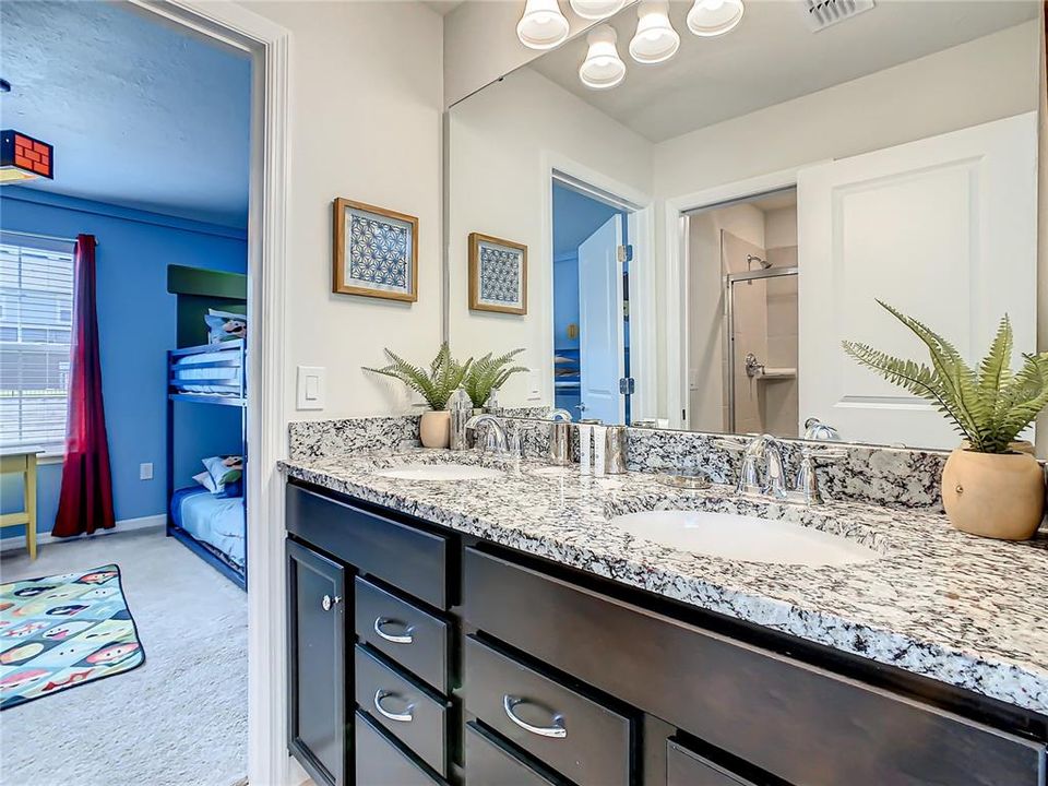 For Sale: $945,000 (10 beds, 8 baths, 4399 Square Feet)