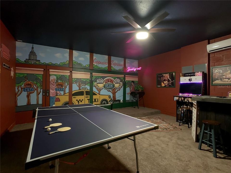For Sale: $945,000 (10 beds, 8 baths, 4399 Square Feet)