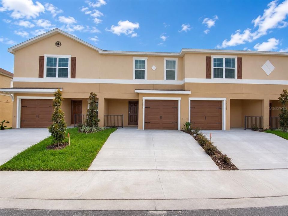 For Sale: $260,000 (3 beds, 2 baths, 1802 Square Feet)