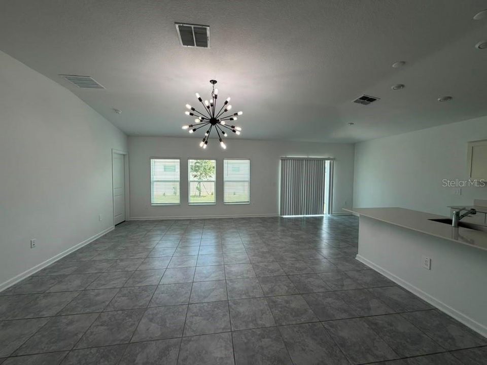 For Sale: $300,000 (4 beds, 2 baths, 1955 Square Feet)