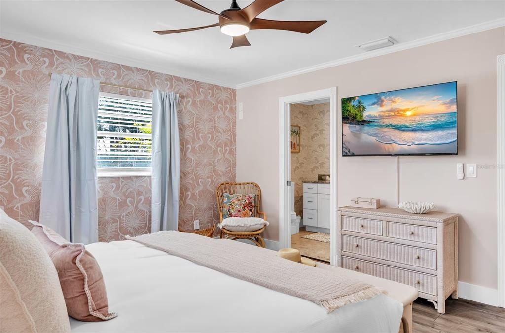 На продажу: $799,000 (4 спален, 2 ванн, 1754 Квадратных фут)