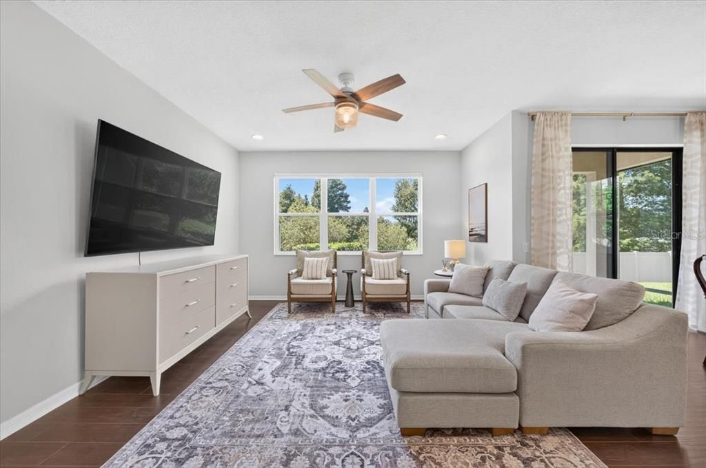 For Sale: $529,000 (3 beds, 2 baths, 2200 Square Feet)