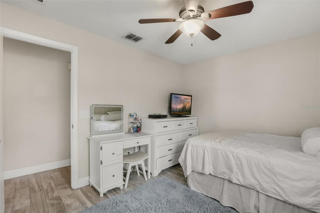 For Sale: $399,999 (3 beds, 2 baths, 1436 Square Feet)