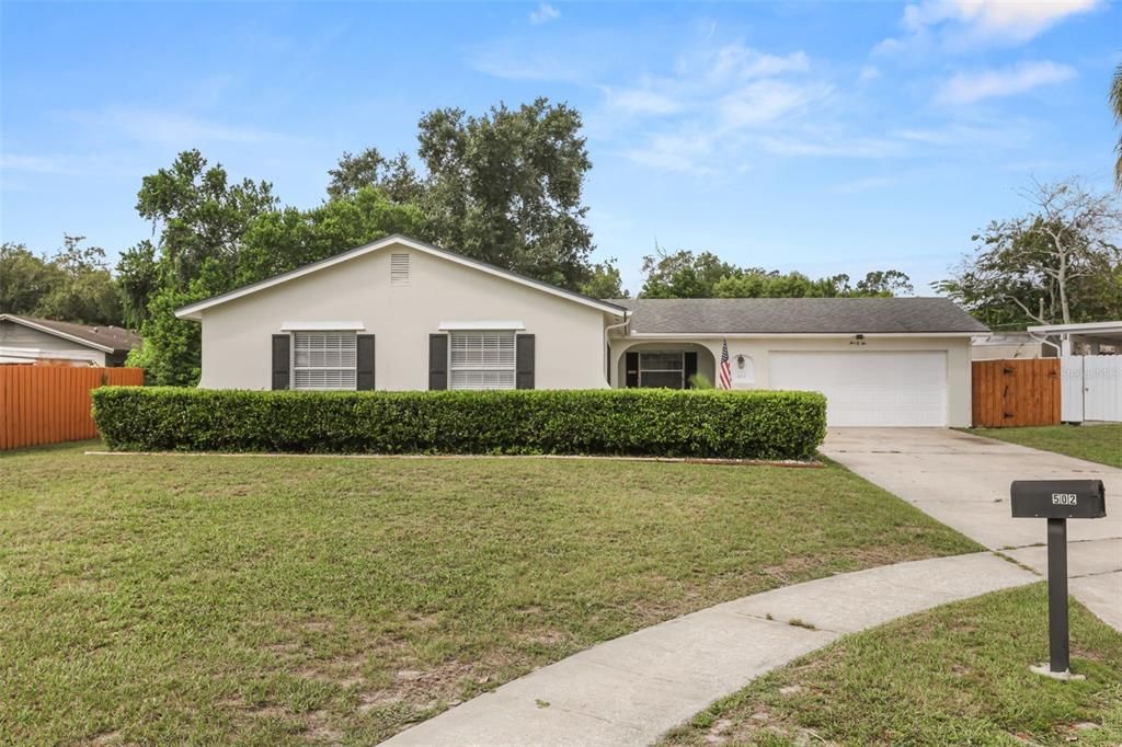 For Sale: $399,999 (3 beds, 2 baths, 1436 Square Feet)