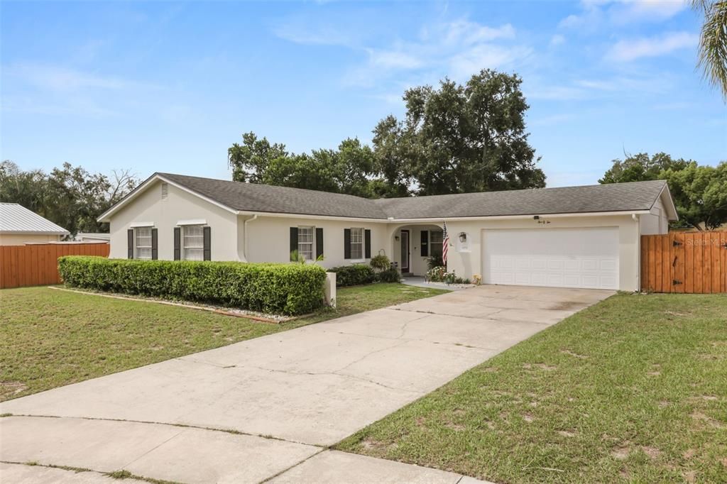 For Sale: $399,999 (3 beds, 2 baths, 1436 Square Feet)