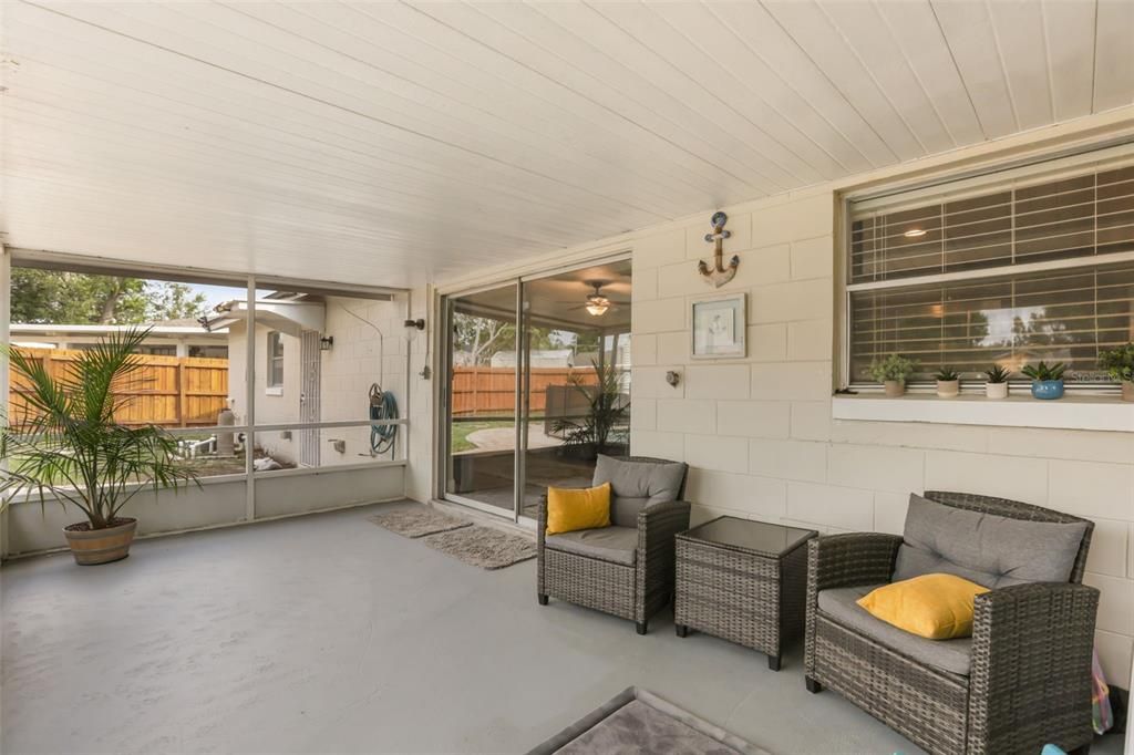 For Sale: $399,999 (3 beds, 2 baths, 1436 Square Feet)