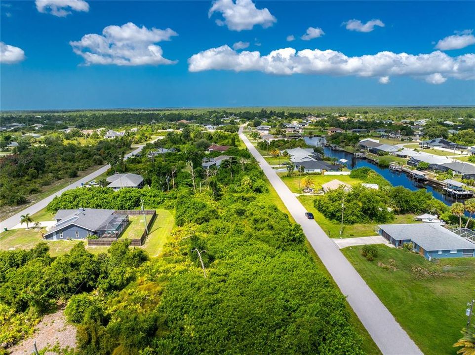 На продажу: $15,000 (0.23 acres)