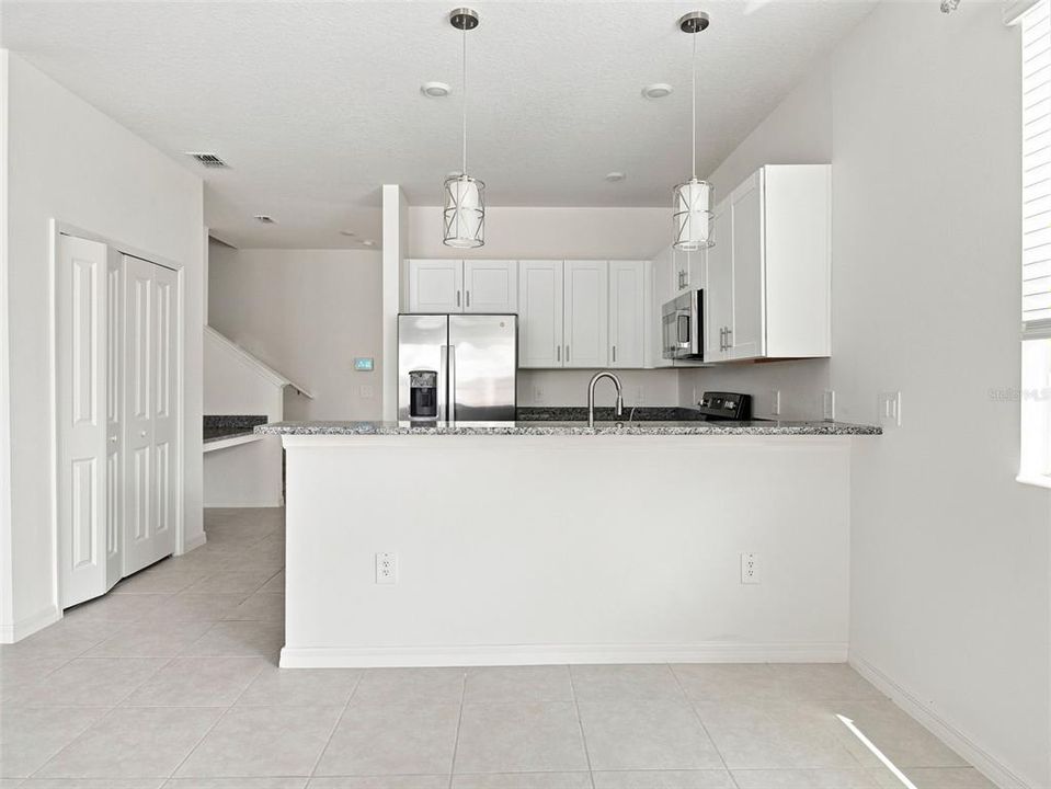 For Sale: $268,000 (3 beds, 2 baths, 1787 Square Feet)