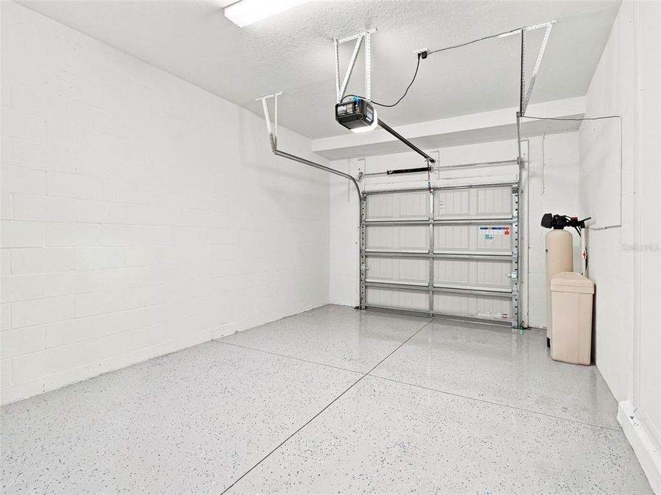 For Sale: $268,000 (3 beds, 2 baths, 1787 Square Feet)