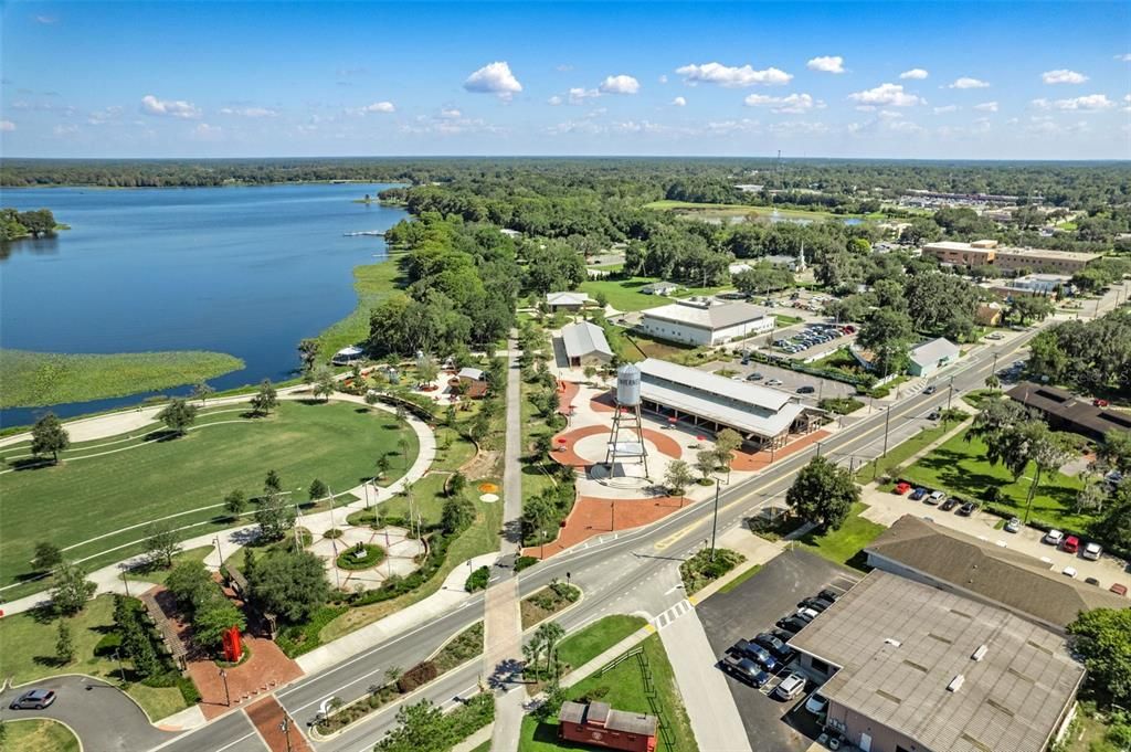 На продажу: $289,900 (3 спален, 2 ванн, 1434 Квадратных фут)