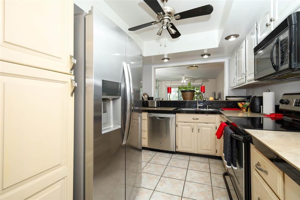 For Rent: $1,500 (2 beds, 2 baths, 1024 Square Feet)