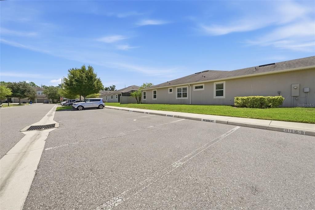 For Sale: $300,000 (3 beds, 2 baths, 1716 Square Feet)