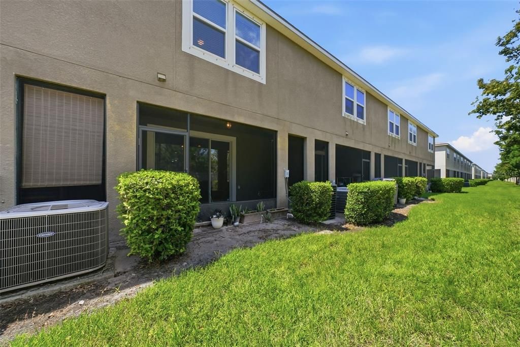 For Sale: $300,000 (3 beds, 2 baths, 1716 Square Feet)