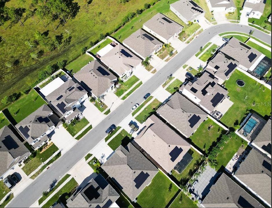 На продажу: $419,900 (4 спален, 2 ванн, 2439 Квадратных фут)