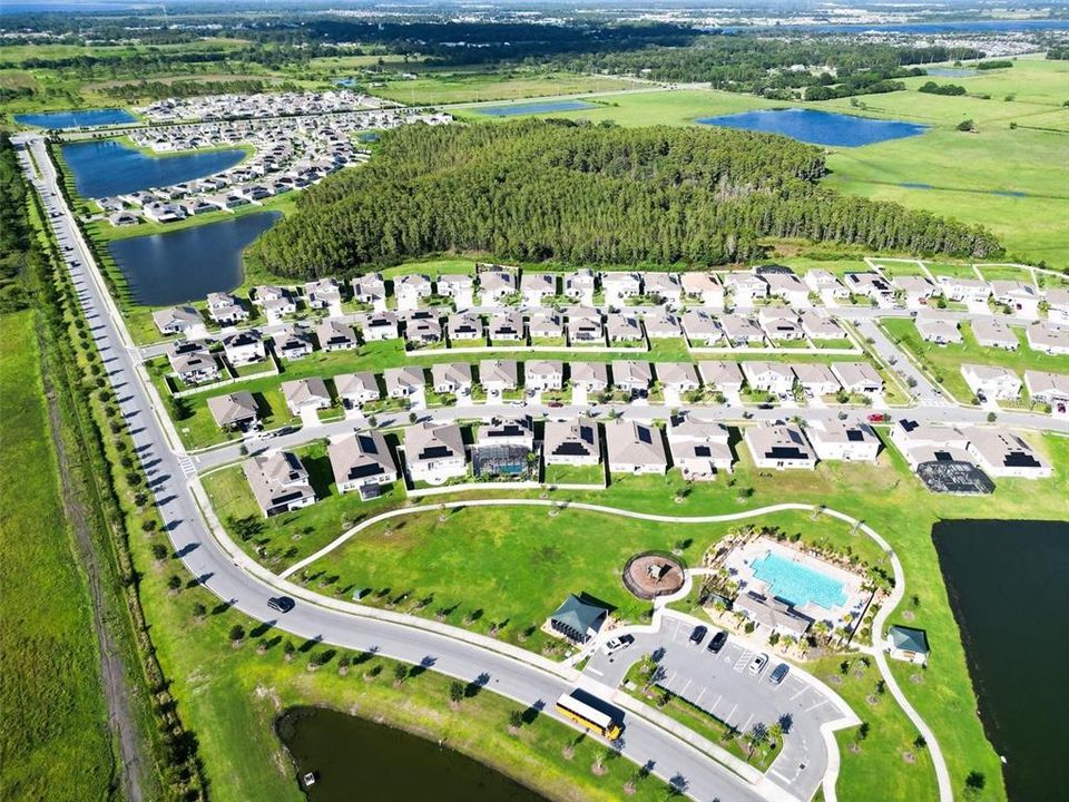 На продажу: $419,900 (4 спален, 2 ванн, 2439 Квадратных фут)