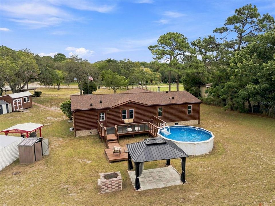 For Sale: $299,000 (4 beds, 2 baths, 1863 Square Feet)