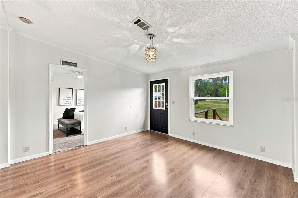 For Sale: $299,000 (4 beds, 2 baths, 1863 Square Feet)