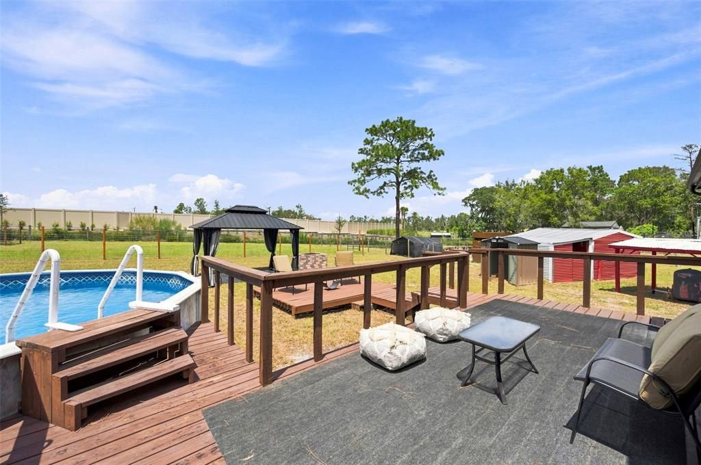 For Sale: $299,000 (4 beds, 2 baths, 1863 Square Feet)